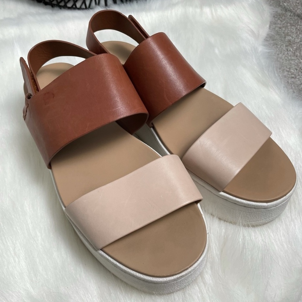 Vince Westport Brown and Cream Platform Strap Sandals